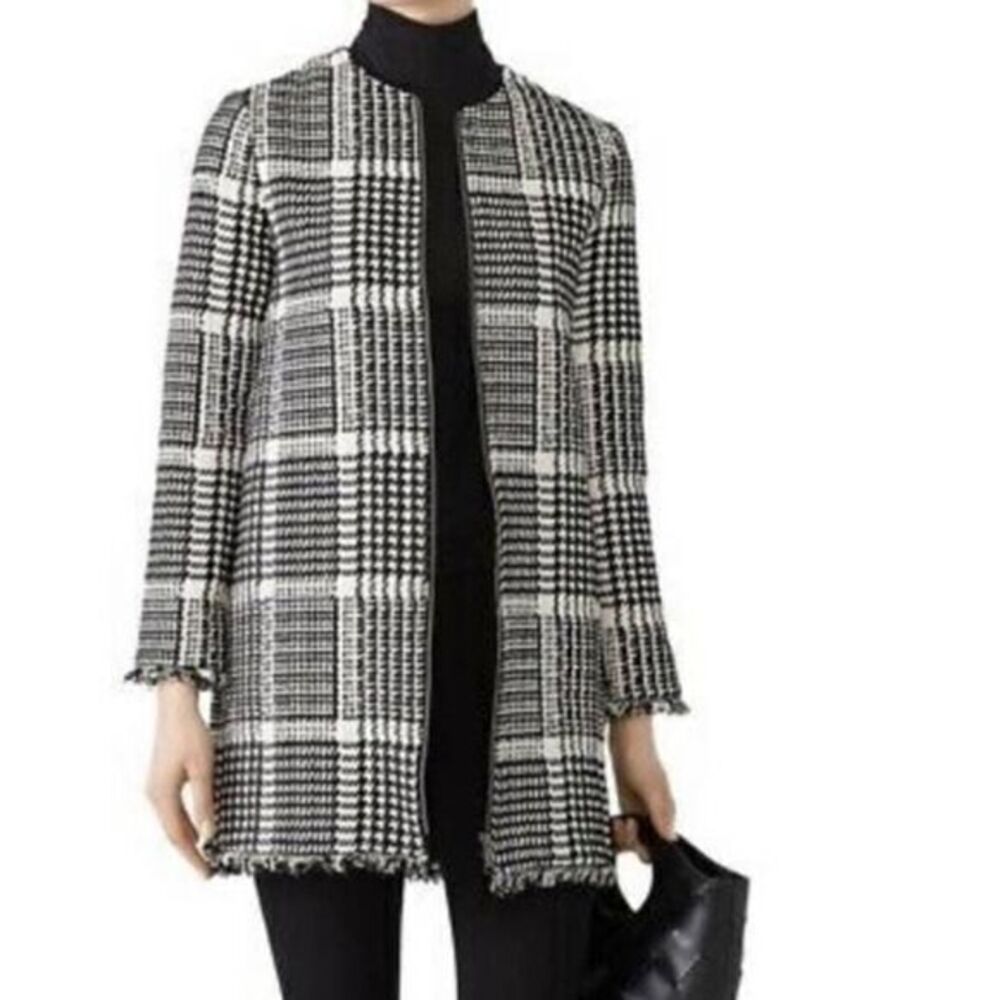 Cupcakes and Cashmere Black and White Jacket size M